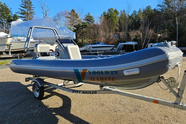 rigid hull inflatable boat center console